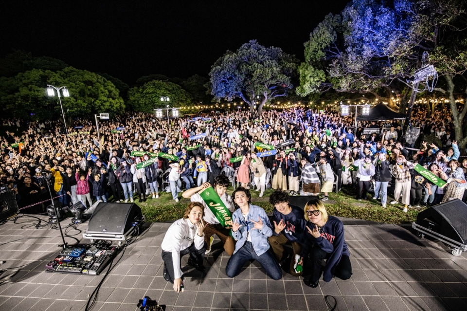 봄밤을 뒤흔든 '삼다공원 야간콘서트'