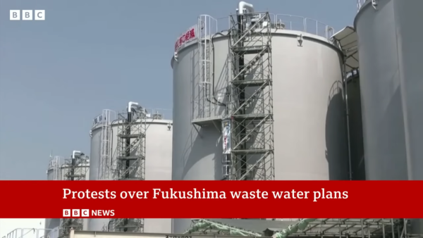 24일 도쿄전력은 다핵종제거설비(ALPS)를 거쳐 후쿠시마 제1원전 부지 내 저장 탱크에 보관된 오염수를 바닷물과 희석해 약 1㎞ 길이의 해저터널을 통해 원전 앞바다에 방출했다. : BBC 캡처