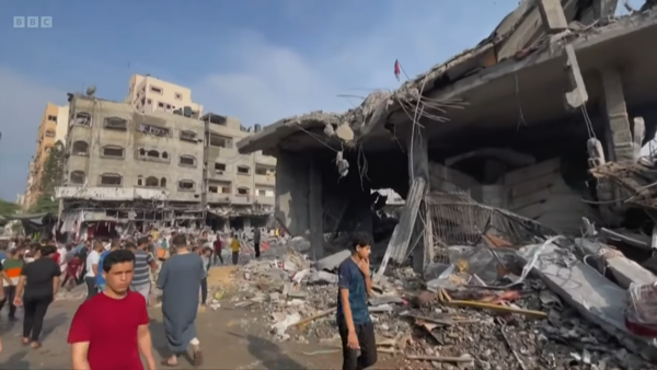 이스라엘 공습으로 파괴된 가자시티. : BBC 영상 캡처