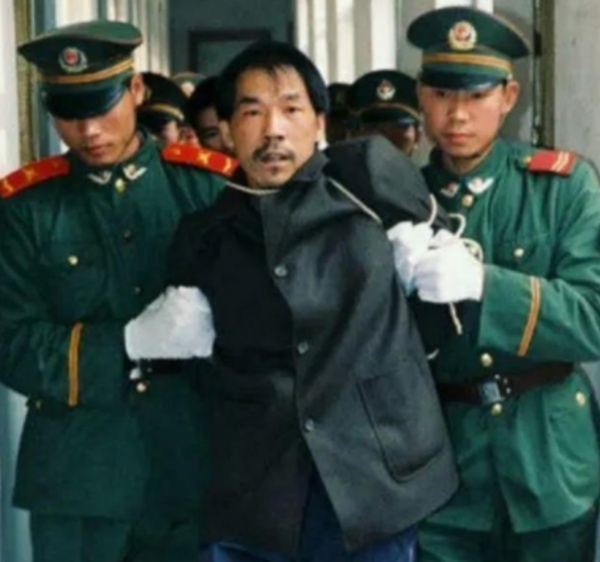 라오룽즈의 공범 파쯔잉은 1999년 체포돼 사형이 집행됐다. : sohu