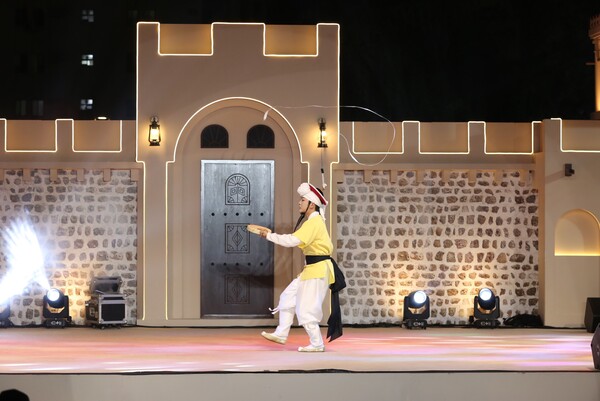 이번 해외공연은 2월 22일부터 3월 4일까지 UAE 샤르자에서 개최된 ‘제21회 샤르자 문화의 날’에 제주 대표 문화사절단으로 제주도립무용단이 초청돼 이뤄졌으며 총 6회의 공연을 진행했다. : 제주도